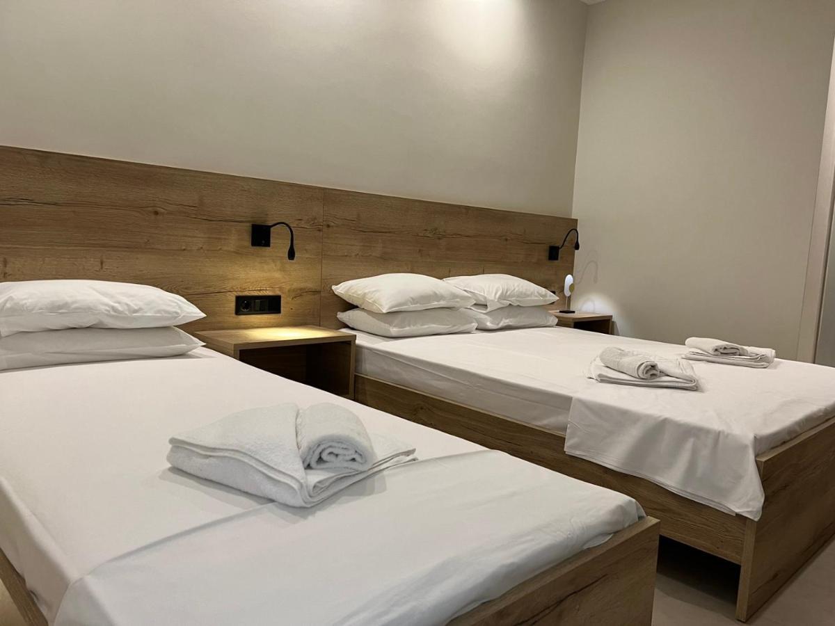 Elenasrooms Kallithea  外观 照片