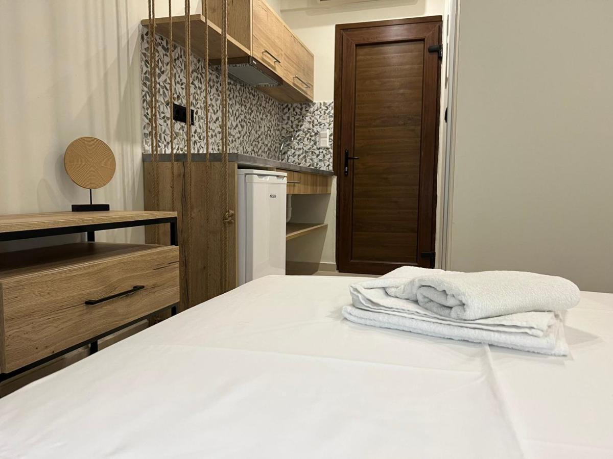 Elenasrooms Kallithea  外观 照片