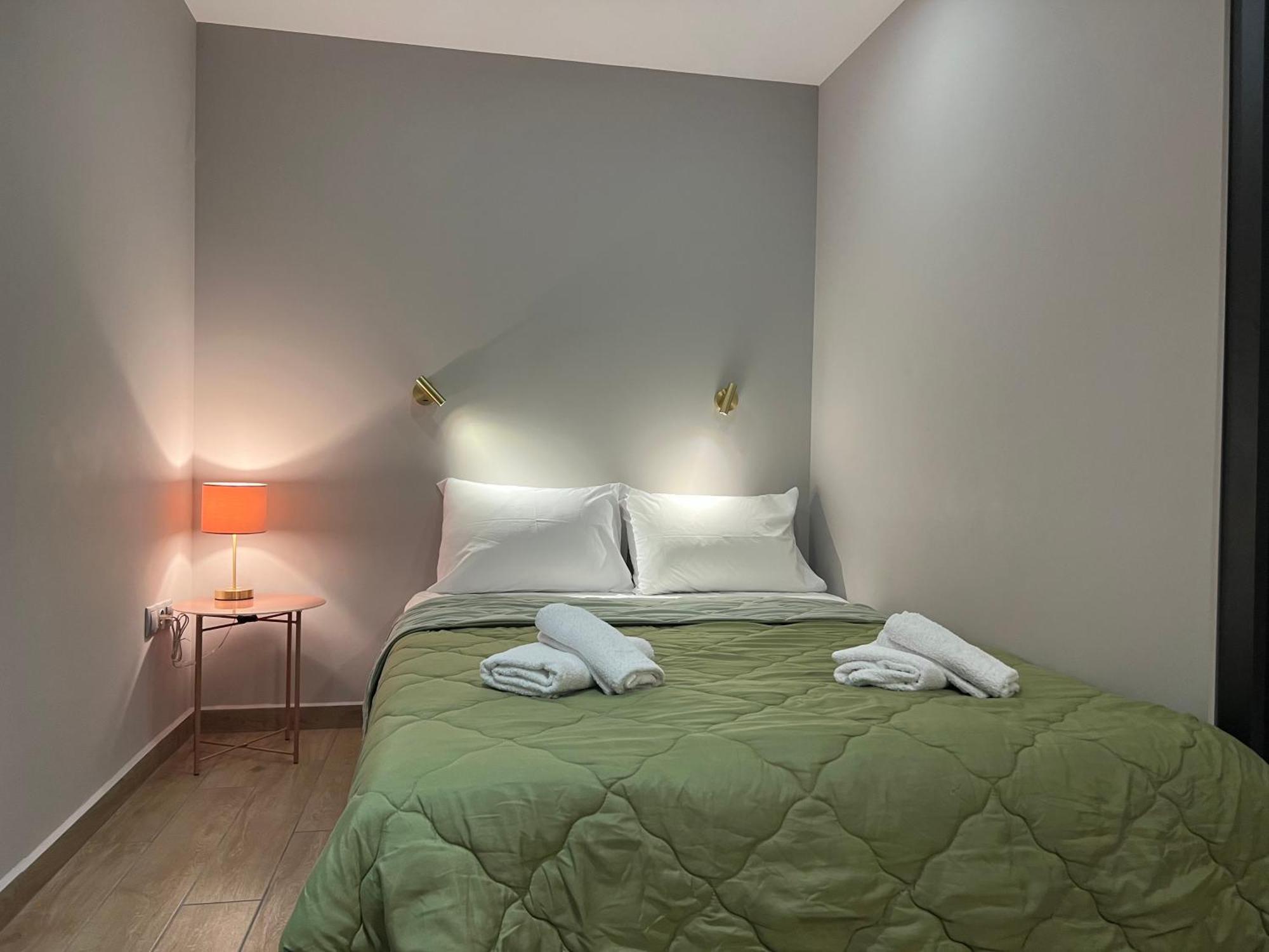 Elenasrooms Kallithea  外观 照片
